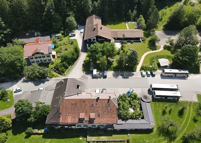 Pension Almhof Baumgarten